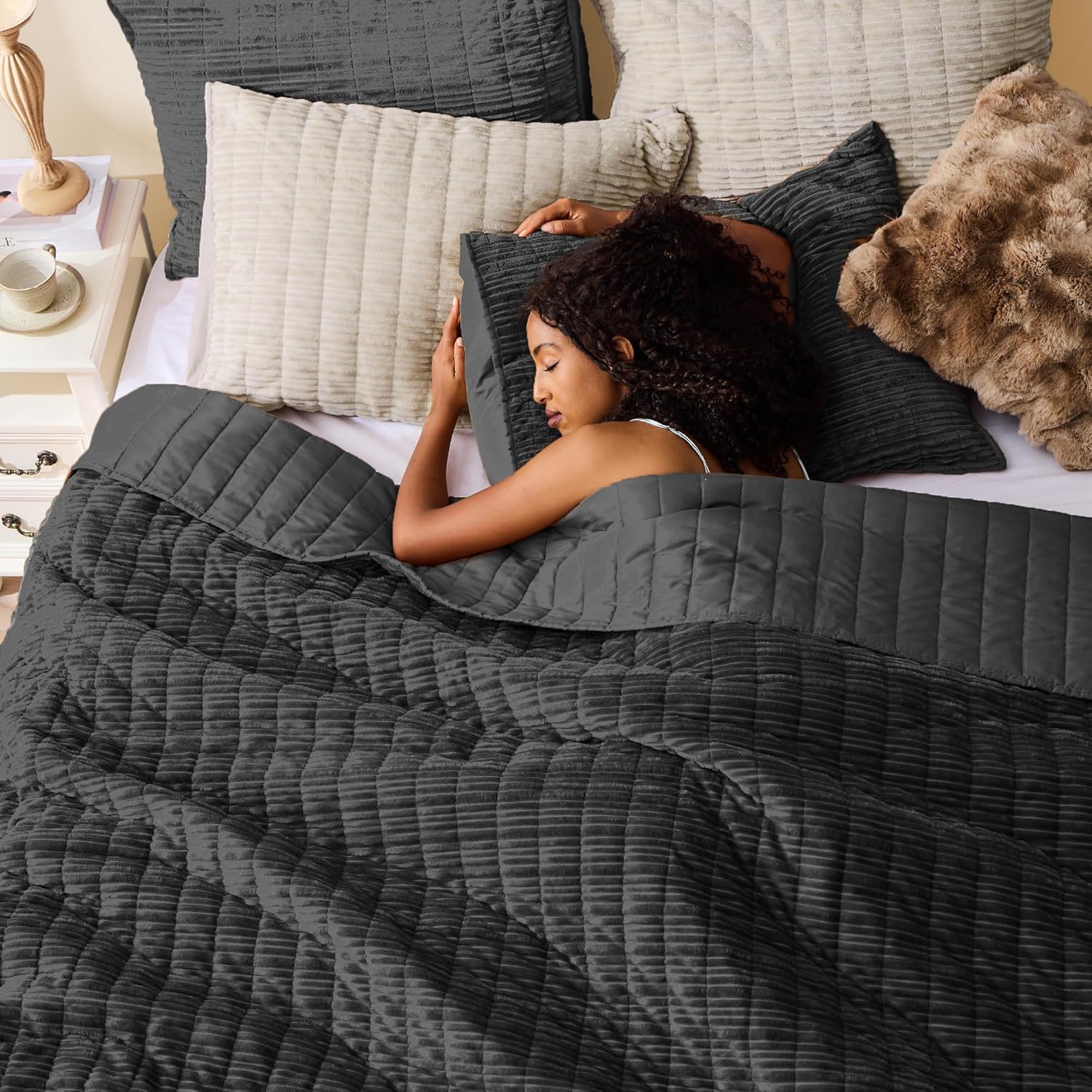 SHALALA Velvet Quilt King Size,Striped Bedding Set,Lightweight Velvet Comforter,Luxurious Cozy Bedspread and Coverlet with Soft Brushed Microfiber Back for All Season(King,Army Green) - Grand Goldman