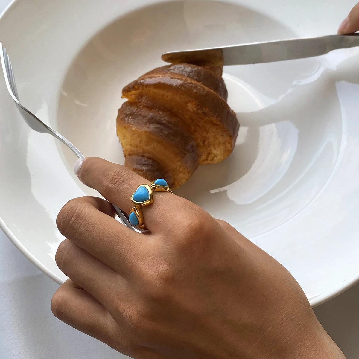 Bague fermée minimaliste en acier inoxydable 18k bleu cœur d'amour pour femmes, charmante, étanche, attrayante, anti-rouille, bijou