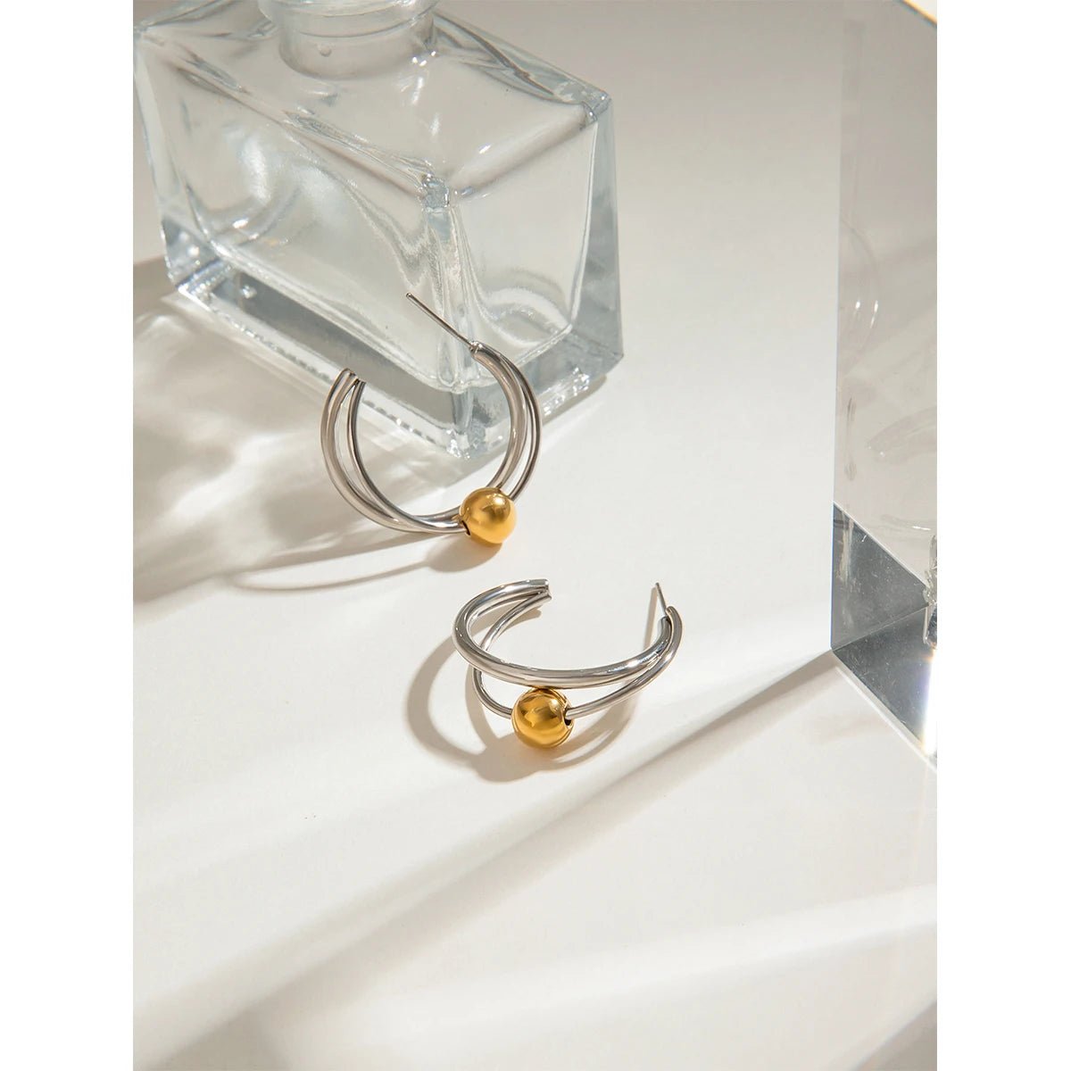 Zora 18k guldbelagt rustfrit stål dobbeltring guldperle trendy øreclips