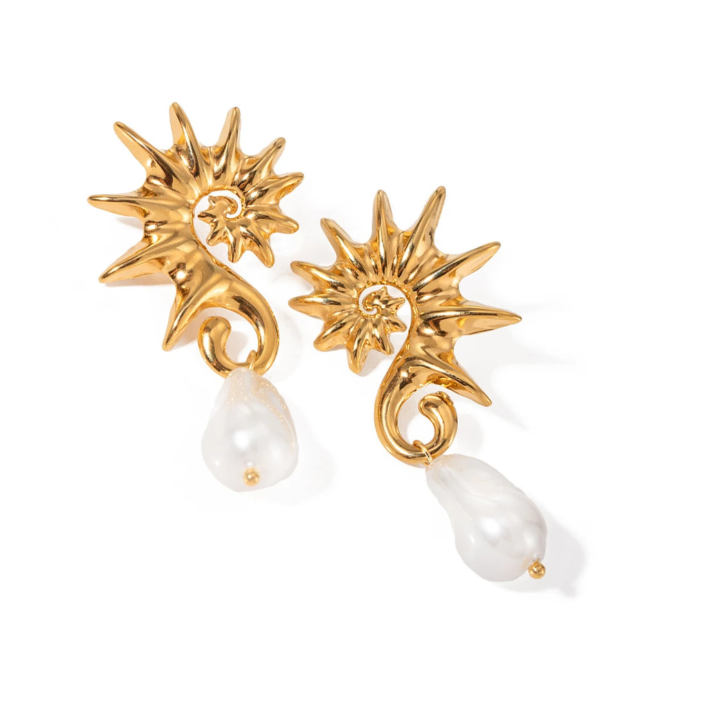 18K PVD-beschichteter Edelstahl Einfacher Seepferdchen-Faden Hängende Imitationsperlen-Ohrringe Wasserdicht Hochwertiger Damenschmuck