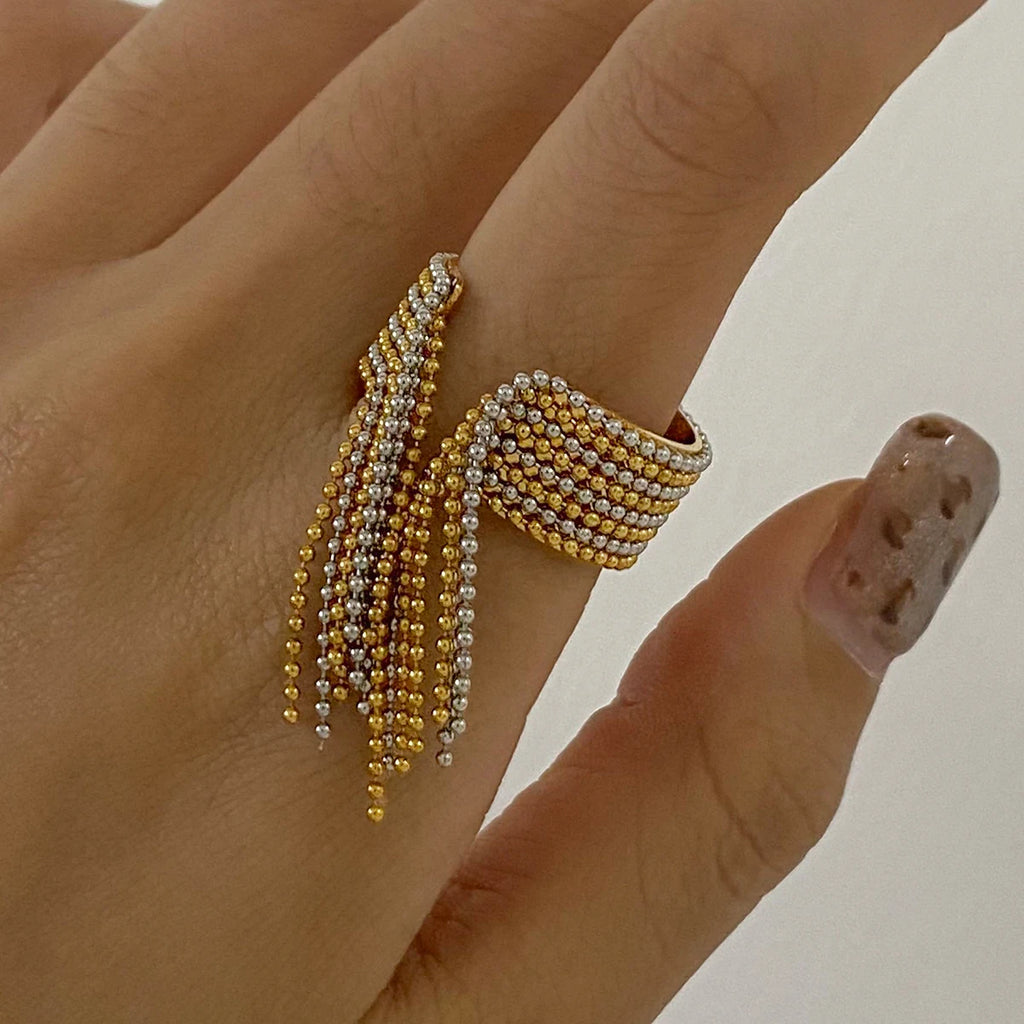 18K vergoldeter Charm geschichteter runder Perlenquasten offener Ring Damen Edelstahl antiallergischer Schmuck Vanity Fair Party Geschenk