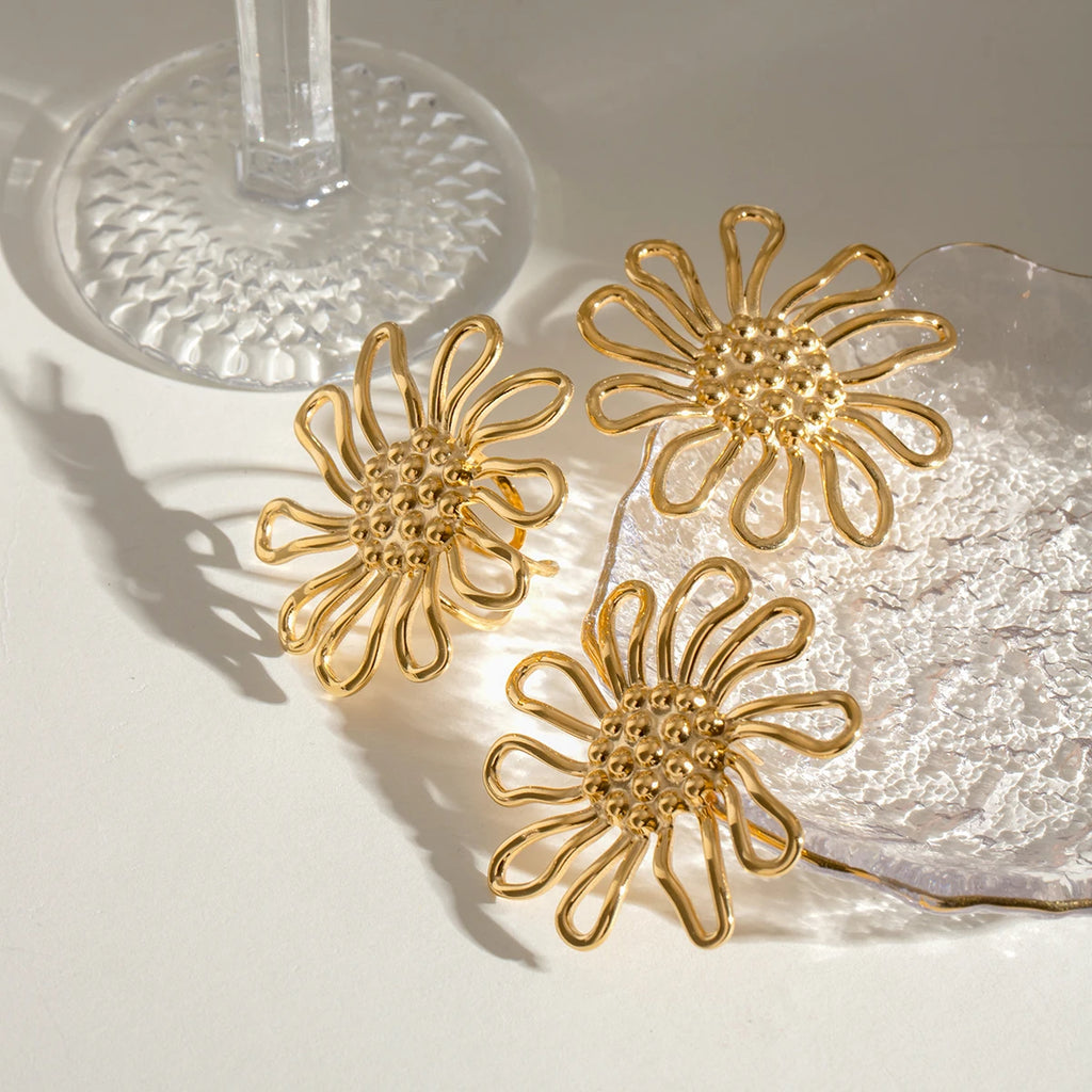 18K Goud Vergulde Fijne Hamerkorrel Holle Bloem Oorbellen Open Ring Dames Roestvrij Staal Minimalistische Charme Sieraden