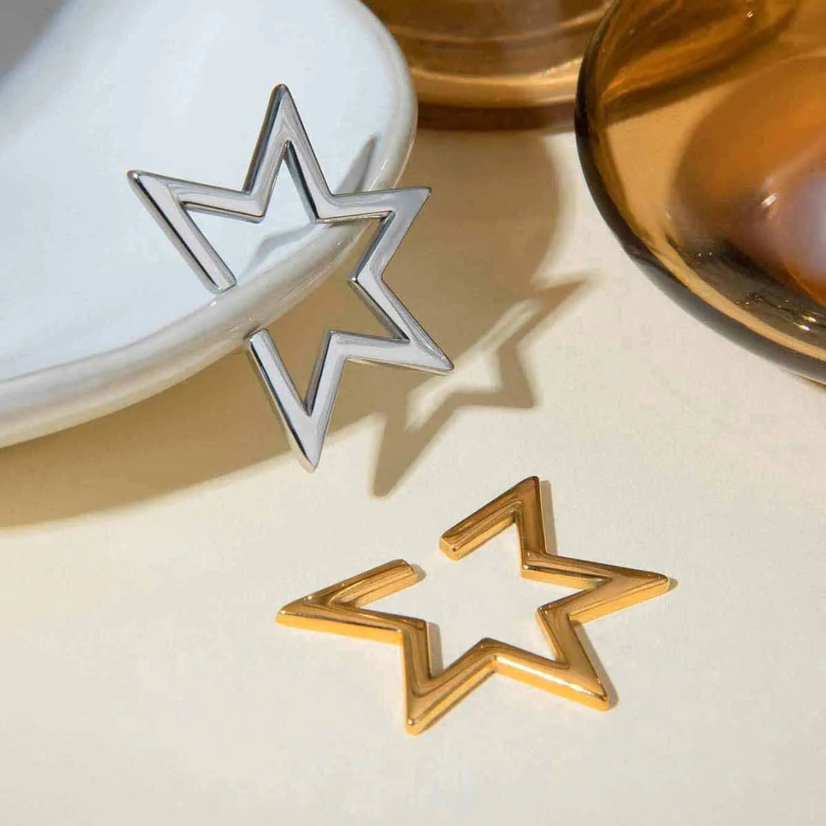 Sommerlys luksus 18K forgyldt rustfrit stål med hakket stjerne øreclips poleret metal statement tekstur mode smykker