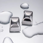 گوشواره زنانه ضد حساسیت با روکش طلای 18 عیار، استیل ضد زنگ مقاوم در برابر تغییر رنگ، آینه‌ای، مربعی شکل و ضخیم با میخ‌های برجسته