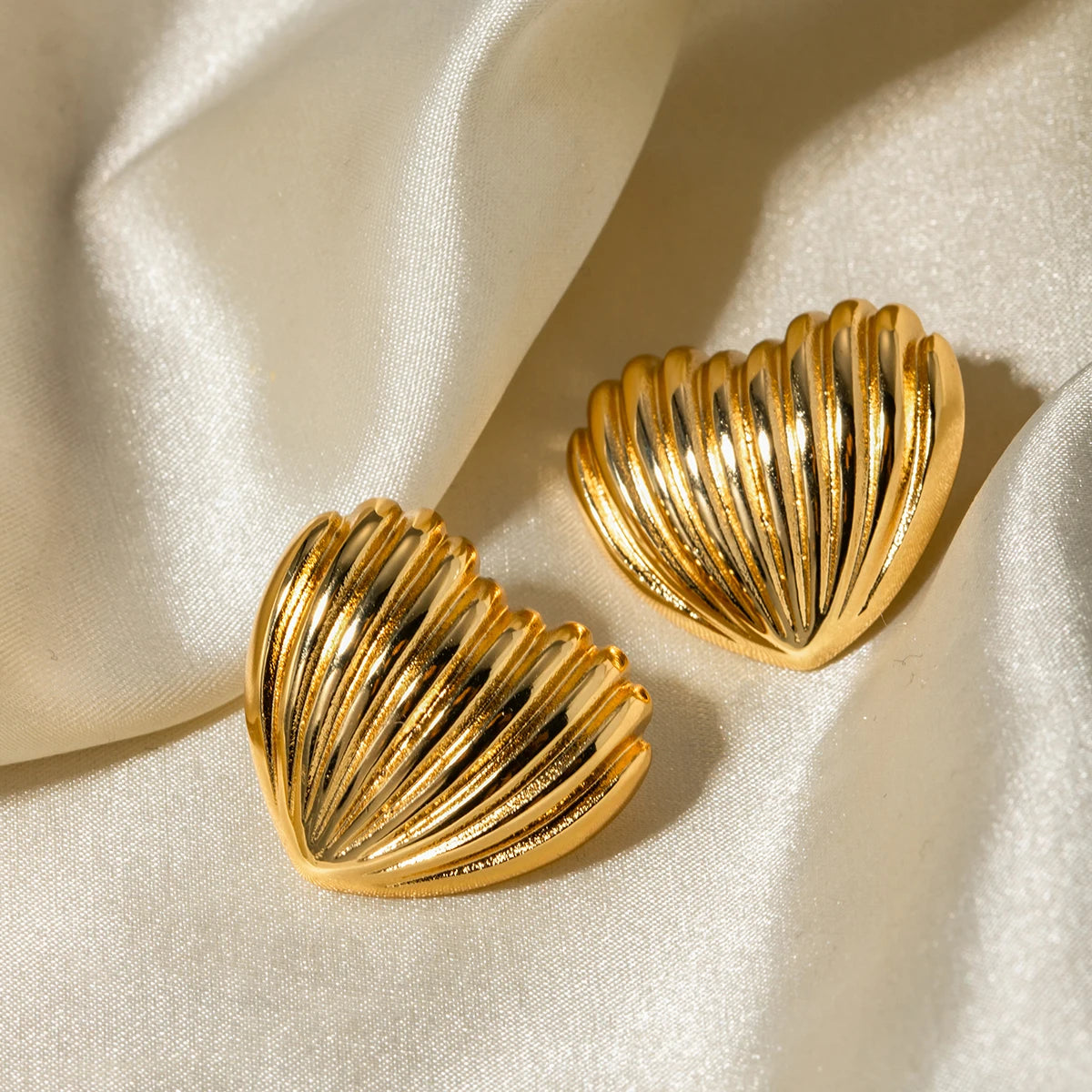 18k Gold Plated Stainless Steel Minimalist Striped Love Heart Earrings Statement Geometric Trendy European Party Jewelry - Grand Goldman
