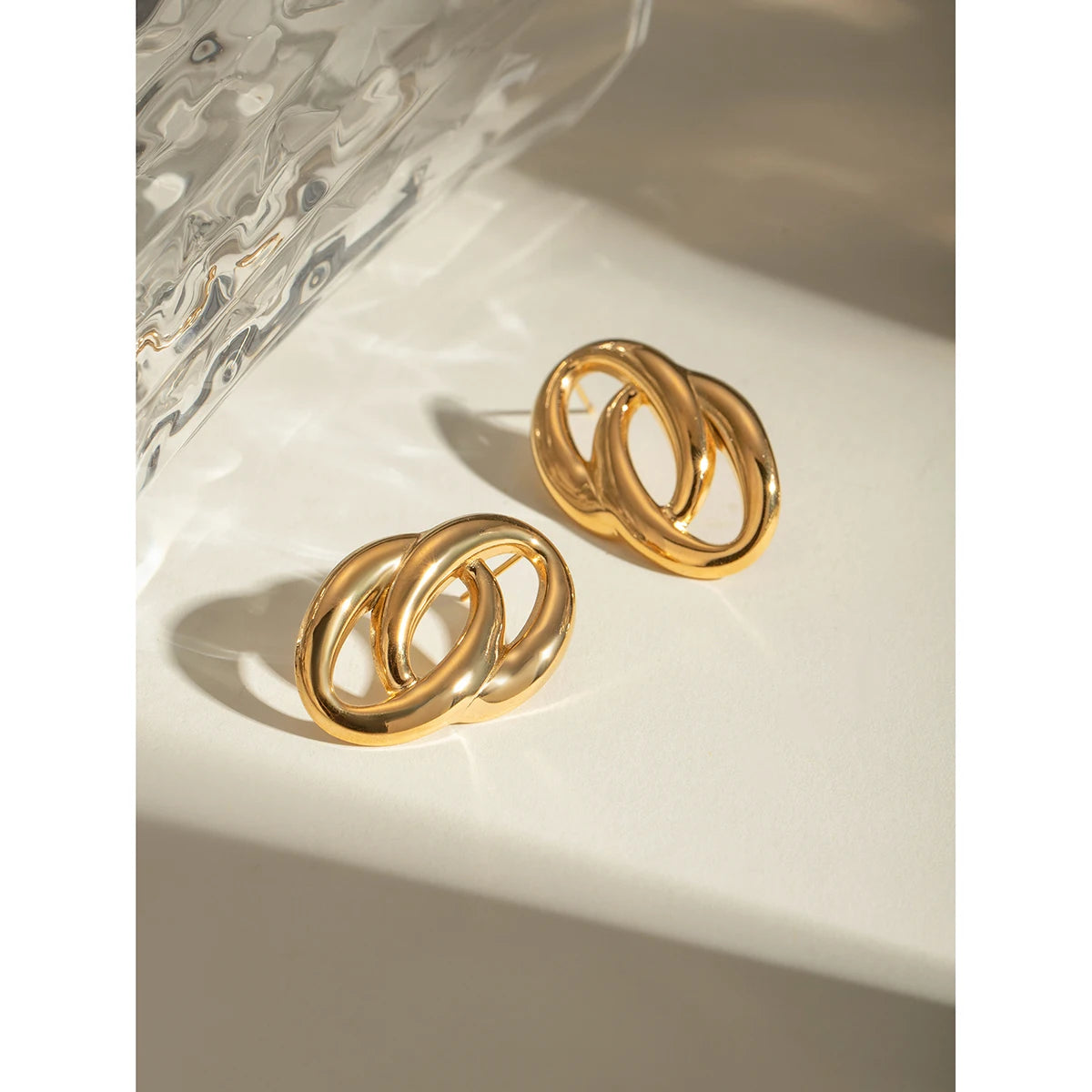 18K PVD Plated Stainless Steel Minimalist O-wrap Twine Personality Stud Earrings Waterproof High Quality Attractive Jewelry