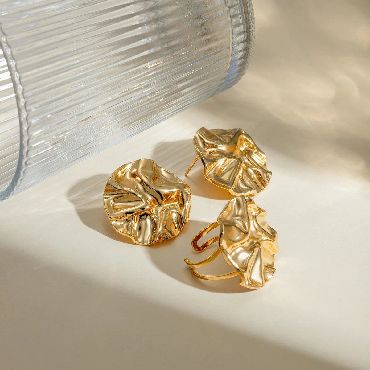 Conjunto de anillo/arete redondo de personalidad moderna a la moda, de acero inoxidable, metal a prueba de óxido, declaración, joyería elegante e impermeable para mujer