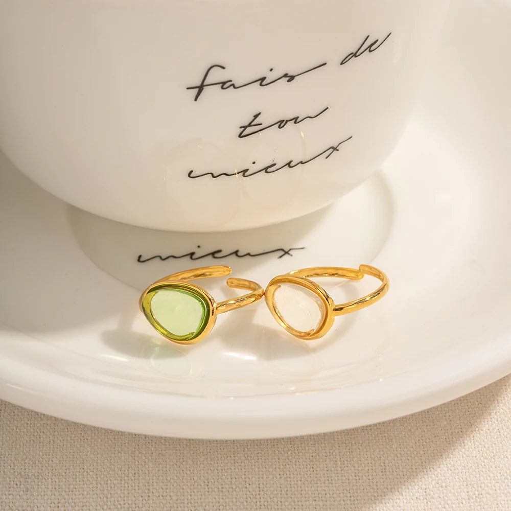 2023 Mode Ringe Edelstahl Design Anlaufgeschützt 18K Gold Beschichtet Transparent Umweltfreundlich Harz Damen Schmuck Geschenk