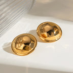 18K PVD minimalistischer rostfreier Edelstahl runde konvexe gehämmerte Körnung Ohrringe antiallergisch wasserdichter Schmuck für Frauen