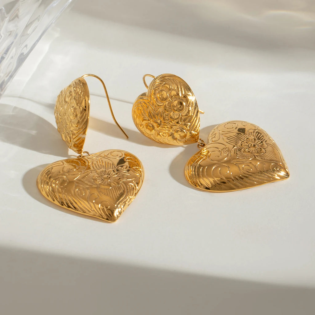 18K Gold Plated Stainless Steel Vintage Love Heart Texture Wave Earhook Earrings Women Romantic Charms Metal Daily Jewelry