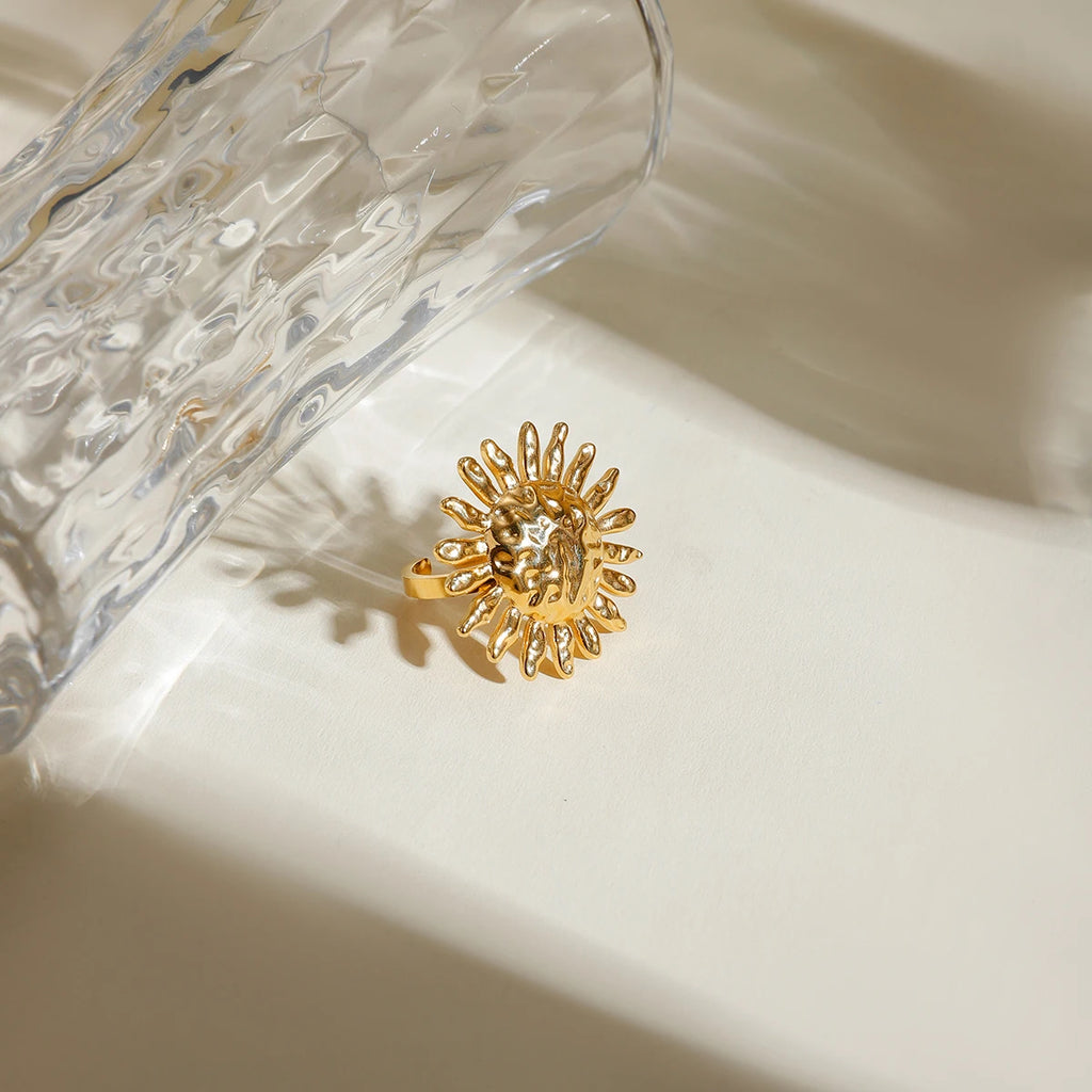 Anti-Allergisch 18K vergoldeter, sonnenblumenförmiger Öffnungsring aus Edelstahl für Damen, freier Temperament-Charme, täglicher Schmuck