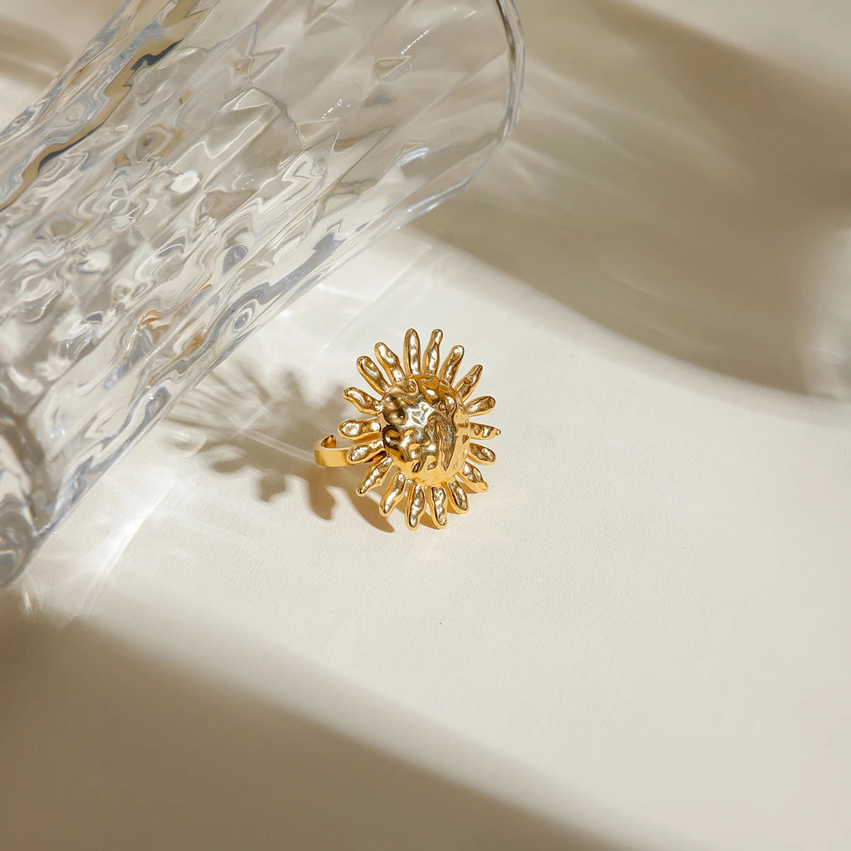 Anti-Allergisch 18K vergoldeter, sonnenblumenförmiger Öffnungsring aus Edelstahl für Damen, freier Temperament-Charme, täglicher Schmuck