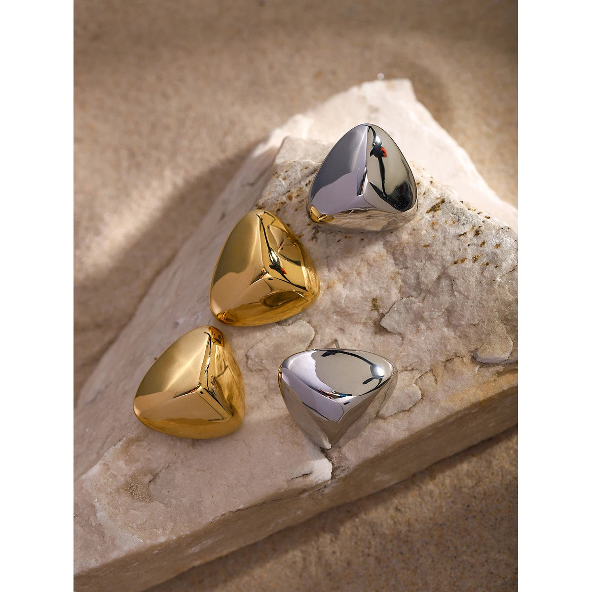 Udsøgte 18K rustfrit stål geometriske tredimensionelle trekantøreringe Vandtætte kvinder højkvalitets бижутерия Festgave