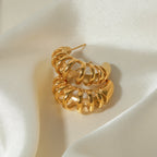 Kolczyki ze stali nierdzewnej pozłacane 18k złotem, delikatne, w kształcie litery C, ażurowe, lekkie, przytulne, odporne na rdzę, biżuteria damska, prezent na galę