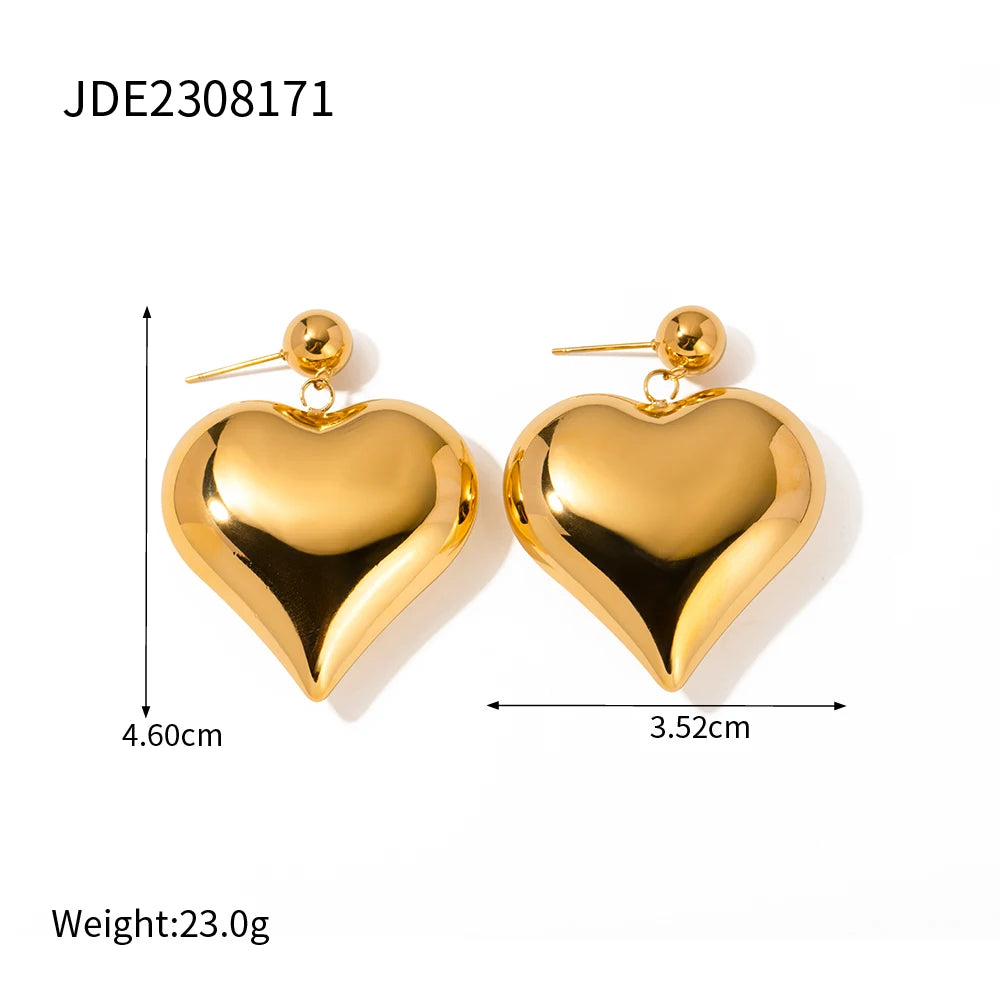 Pendientes de corazón liso de amor de acero inoxidable chapados en oro de 18K Serie hipoalergénica resistente al deslustre y al agua Joyería gruesa para mujer