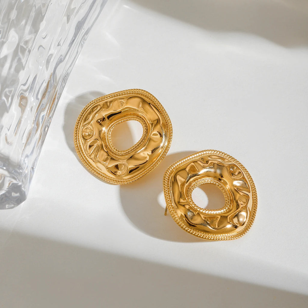 Übertriebene 18k vergoldete Edelstahl-Hammerkorn O-förmige Ohrringe für Frauen 18K Edelstahl Hochwertiger Schmuck Bijoux