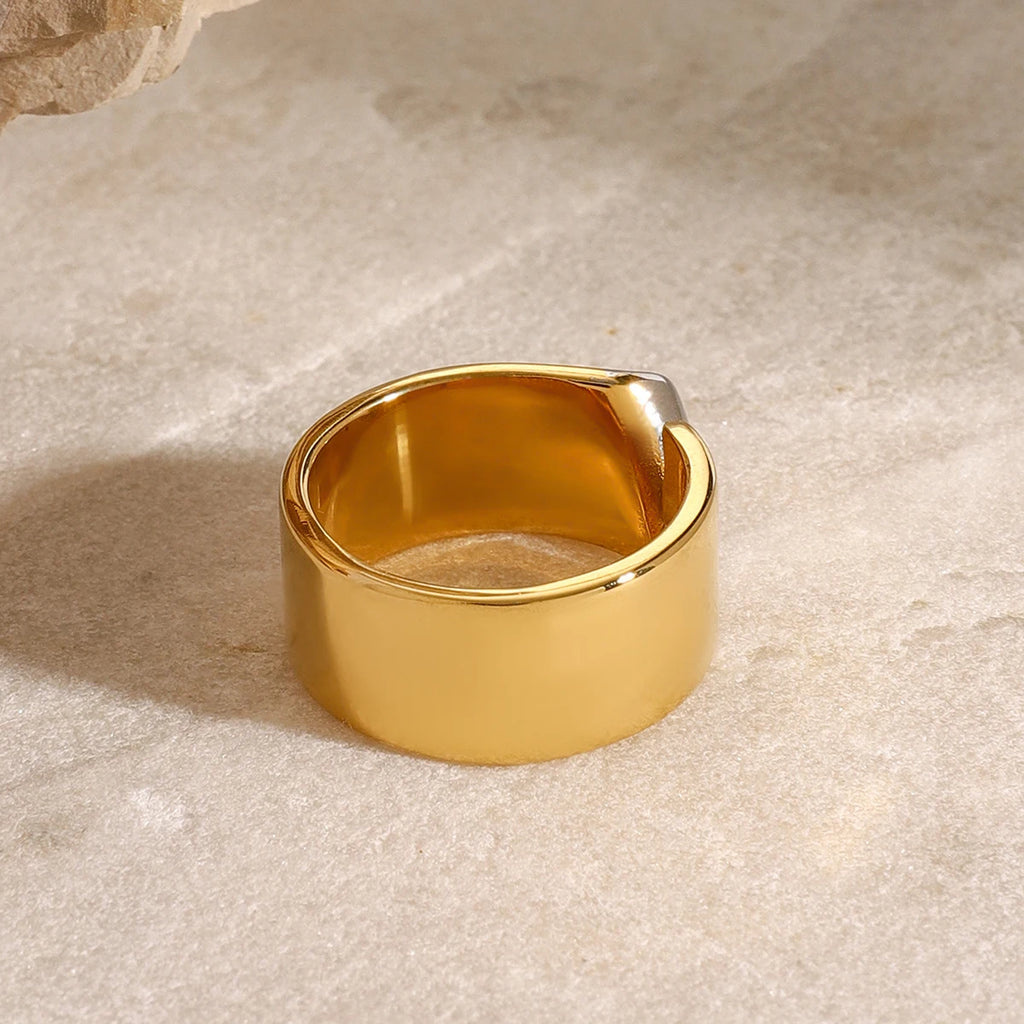 Color Matching 18k Gold Plated Stainless Steel Gold Silver Tearing Notch Ring Women Personalized Rust Proof Stylish Jewelry