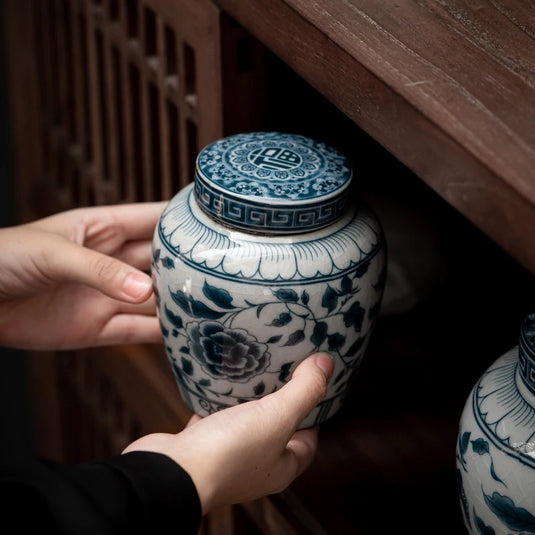 Blue and White Porcelain Tea Caddy Moisture-proof Sealed Storage Box Large-capacity Candy Jar Porcelain Food Storage Container