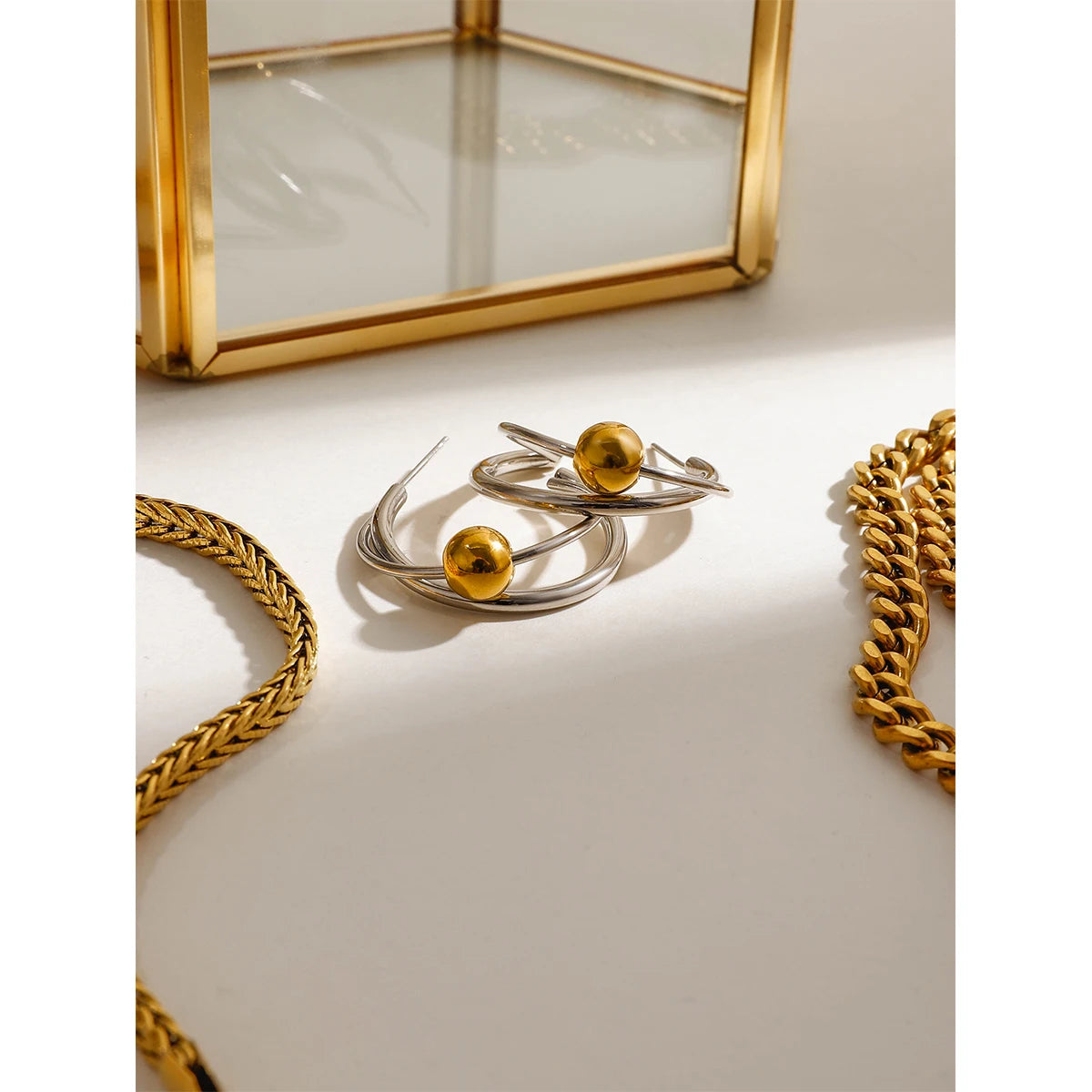 Zora 18k guldbelagt rustfrit stål dobbeltring guldperle trendy øreclips