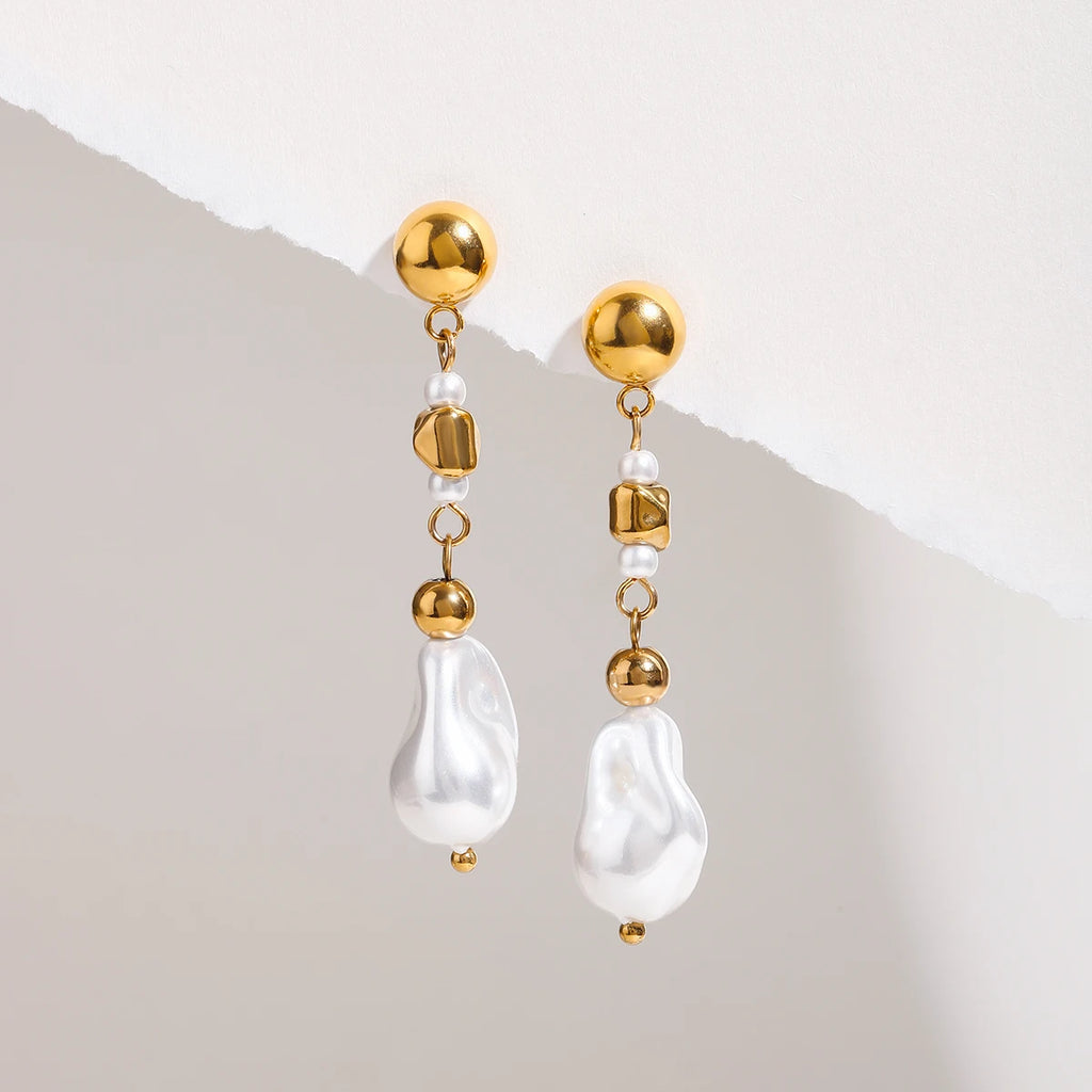 Geometrische 18k vergoldete Edelstahl-Ohrringe mit eleganten Imitationsperlen für Frauen, allergiepräventiver Schmuck, Gala-Geschenk