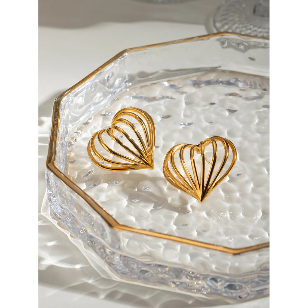 Creative Stainless Steel 18k Gold Plated Simple Love Heart Shape Cutout Line Earrings Personalized Jewelry Attractive Women