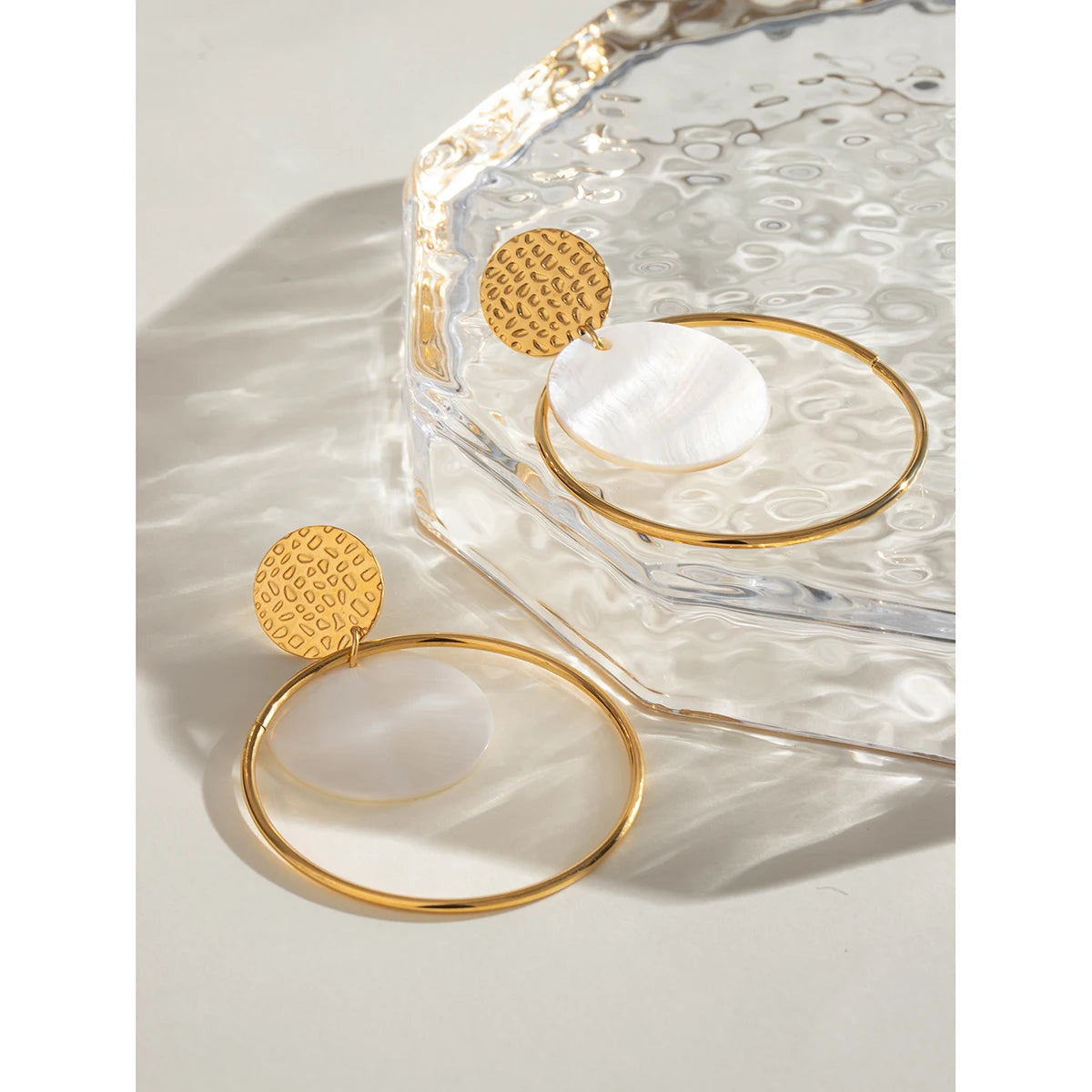 18K Gold Plated Anti Allergic Stainless Steel Hammer Grain Round Shell Hoop Earrings Charm Daily Exquisite Jewelry Bijoux Femme