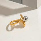 18K PVD-beschichteter Gold-Silber-farbener Ball mit passender Farbe, dreilagiger Öffnungsring, Damen, anti-allergisches Metall, Charme, täglicher Schmuck