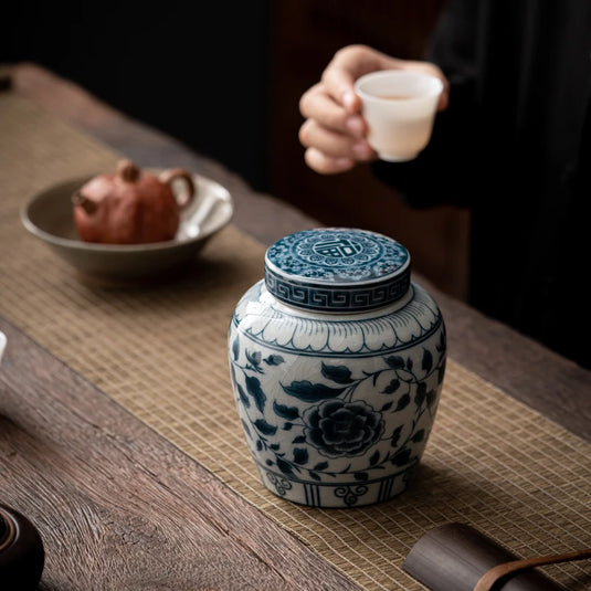 Blue and White Porcelain Tea Caddy Moisture-proof Sealed Storage Box Large-capacity Candy Jar Porcelain Food Storage Container