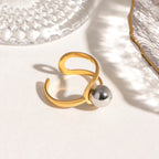 Bague d'ouverture minimaliste pour femmes avec boule en acier creuse, ligne assortie de couleur, charme plaqué or 18 carats, bijou anti-allergique, cadeau de gala