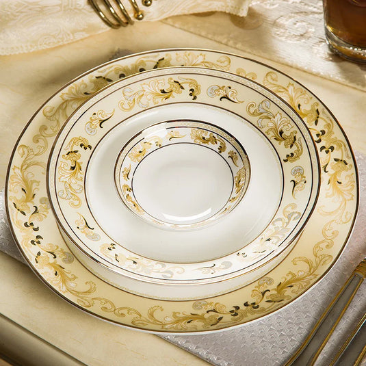 Luxury Tableware Set Golden Bone China Ceramic Plates Dinner Set 58pcs Royal Porcelain Dinnerware