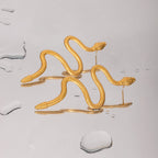 Anløbssikker 18K forgyldt rustfrit stål serpentindesign minimalistisk slangeformede øreringe til kvinder øredesigner smykker