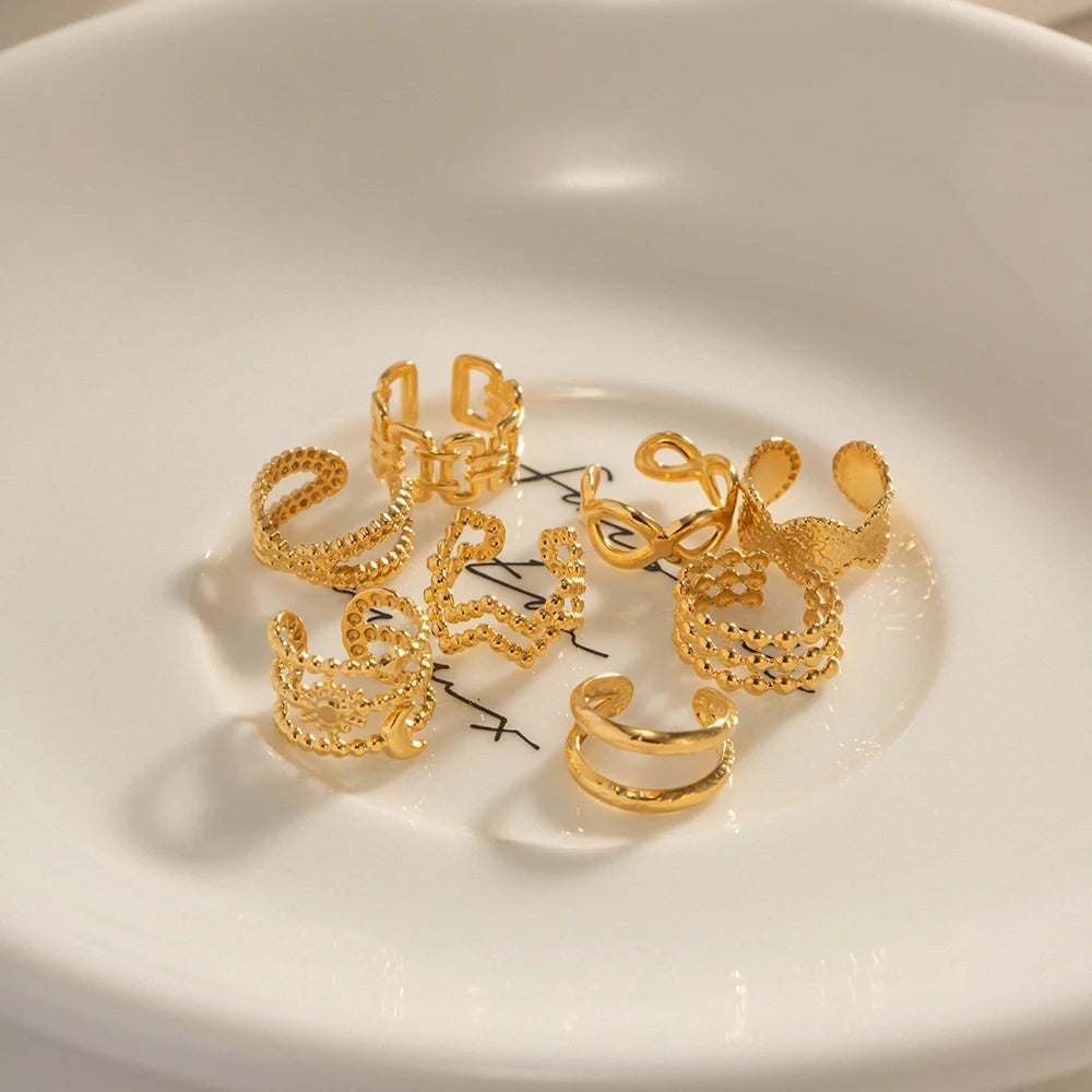 Clips de oreja de acero inoxidable con diseño irregular casual de primavera para mujer Pendientes trenzados minimalistas Joyería impermeable Regalo