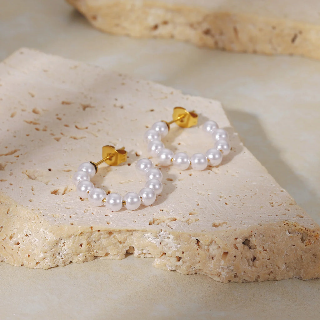 Rustfrit stål 18k guldbelagt minimalistisk lille risperle C-formede øreringe Sommer vandtætte Femme Gala Chic stilfulde smykker