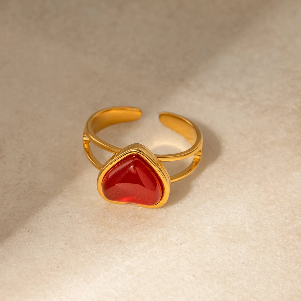 Waterproof 18k Gold Plated Stainless Steel Love Heart Opening Ring Inlay Red Agate Stylish Anti Allergic Distinctive Jewelry