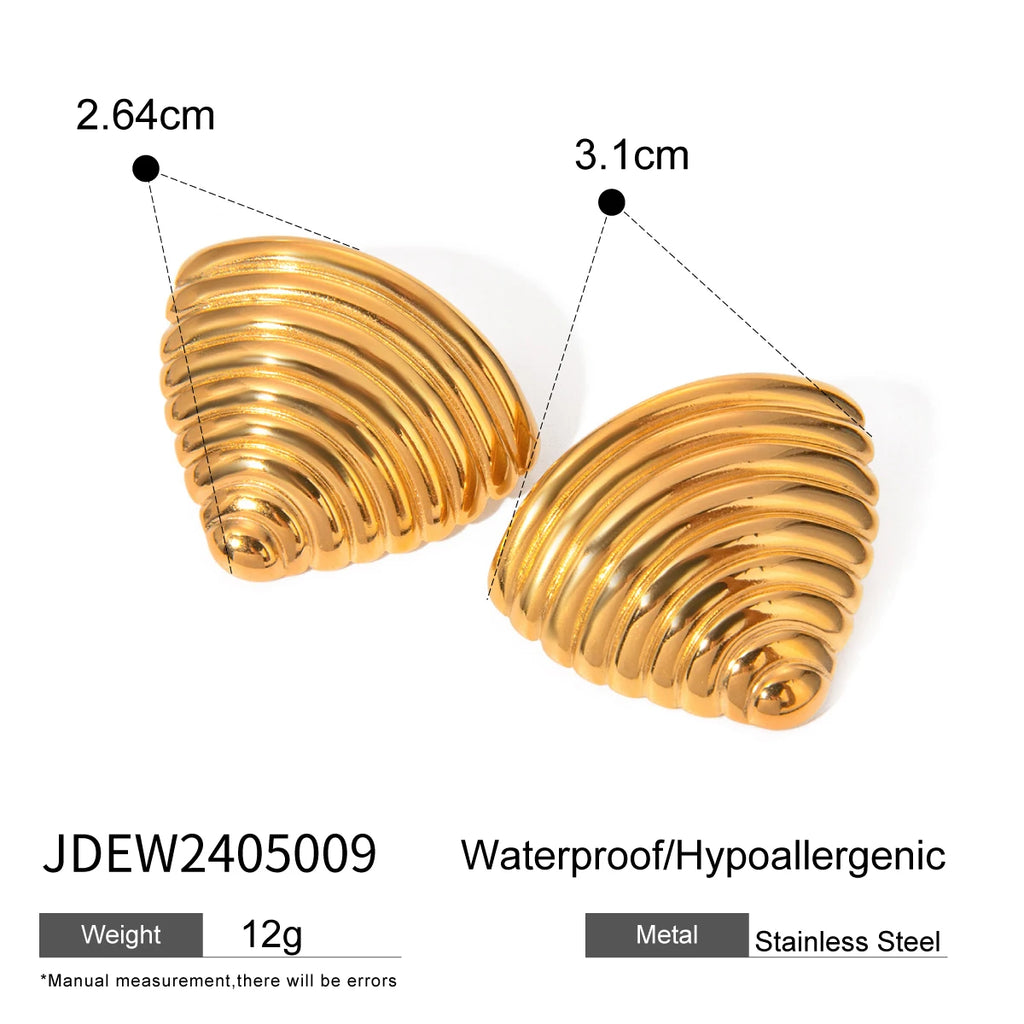 Edelstahl Einfache Umgekehrte Dreieck Muschel Ohrstecker Wasserdicht 18K PVD-beschichtetes Metall Modisch Attraktiver Damenschmuck