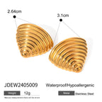 Edelstahl Einfache Umgekehrte Dreieck Muschel Ohrstecker Wasserdicht 18K PVD-beschichtetes Metall Modisch Attraktiver Damenschmuck