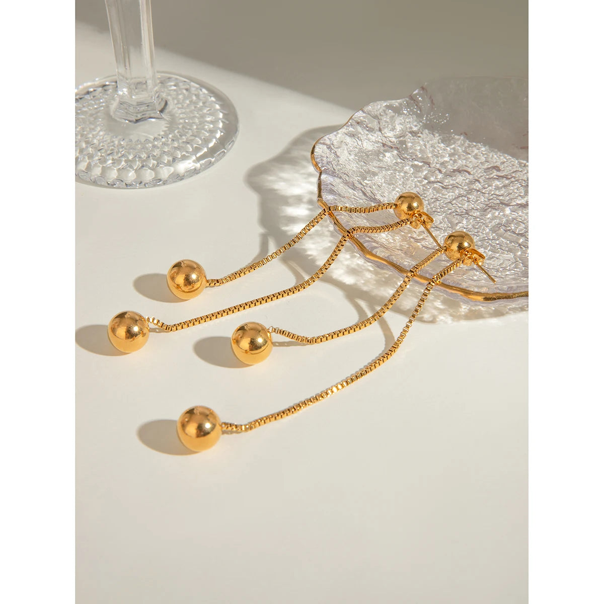 防水メタルテクスチャーステンレススチールチェーンラウンドスチールビーズイヤリング 18Kゴールドメッキチャームファッションジュエリービジュー女性用