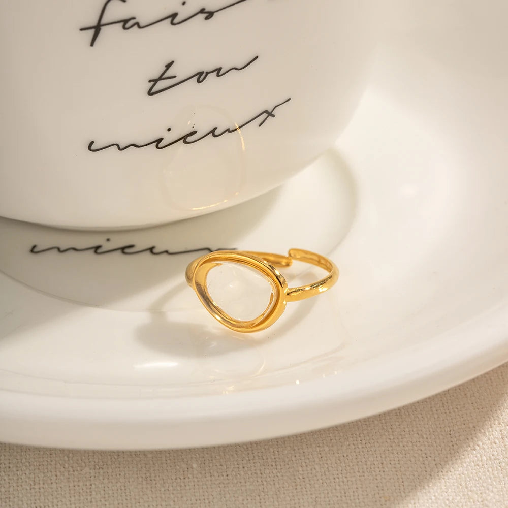 2023 Mode Ringe Edelstahl Design Anlaufgeschützt 18K Gold Beschichtet Transparent Umweltfreundlich Harz Damen Schmuck Geschenk