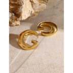 18K PVD Minimalistisk Rustfrit Rustfrit Stål Runde Blanke Big G Letter Blanke Øreringe Anti-allergiske Damer Vandtætte smykker