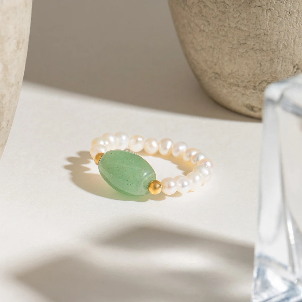 Bague en corde élastique en acier inoxydable 18K à la mode et élégante avec perle d'eau douce pour femmes, bijou tendance, charme chic et déclaration