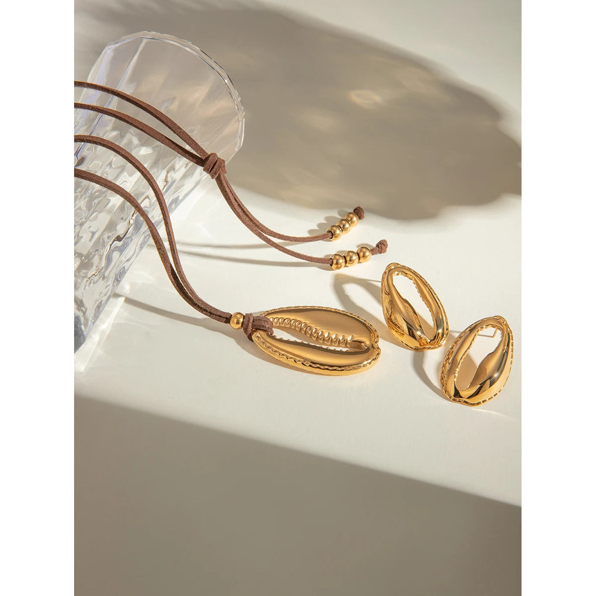 ست گردنبند و گوشواره صدفی بزرگ و صاف با دندان‌های ظریف، استیل ضدزنگ مینیمالیستی 18K وینتیج، مقاوم در برابر زنگ‌زدگی، زیورآلات جذاب