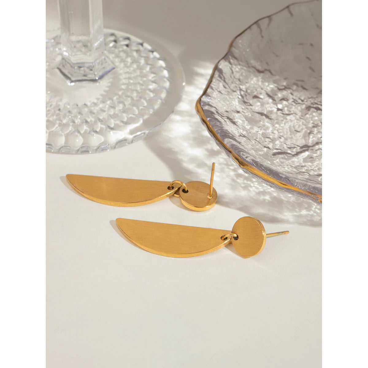 18K forgyldt anti-allergisk rustfrit stål Halvmåne øreringe med børstet effekt Charm dagligt udsøgte smykker Bijoux Femme