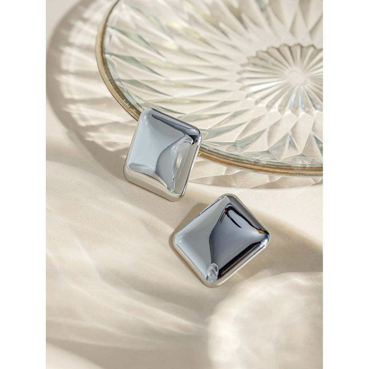 18K Square Smooth Stud Earrings for Women Stainless Steel Metal Texture Steel Color Waterproof Charm Sweet Jewelry Gift New