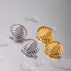 Roestvrijstalen minimalistische schelpstructuur 18K goud vergulde ovale draad oorbelclip verkleuringbestendig lichte luxe dames oorbellen