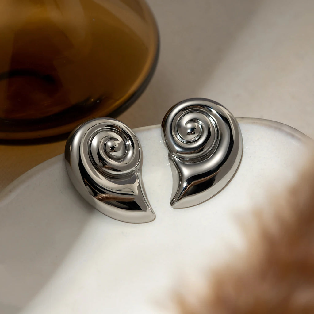 Charm Puffs Design 18K Edelstahl Metall Rostfreier Konch Spirale Form Ohrringe Wasserdichter Schmuck Aretes Frauen