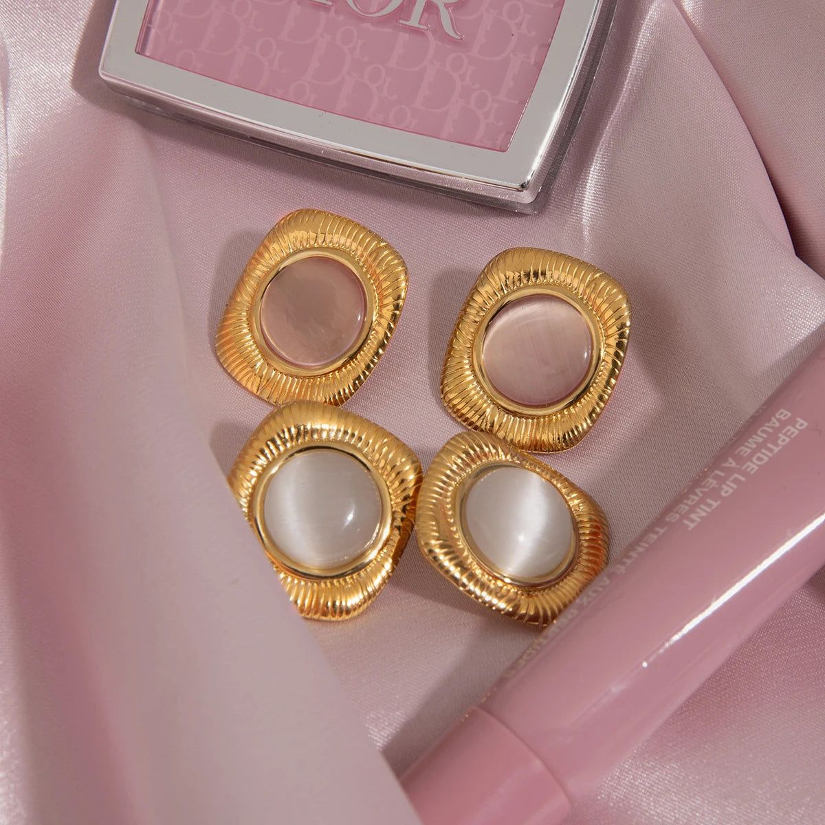 Kreative 18k vergoldete Edelstahl-Ohrstecker mit geripptem quadratischem Katzenaugenstein für Damen, personalisiert, rostfrei, stilvoller Schmuck