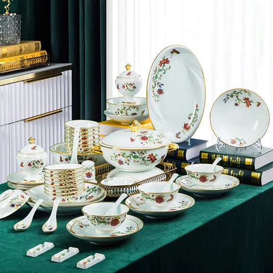 Ensemble de vaisselle de 68 pièces Ensemble de bols et plats Ensemble de 68 pièces Processus de dorure Floral Papillon Double Oreille Pot Assiette Cuillère Tasse à ragoût Ensemble combiné