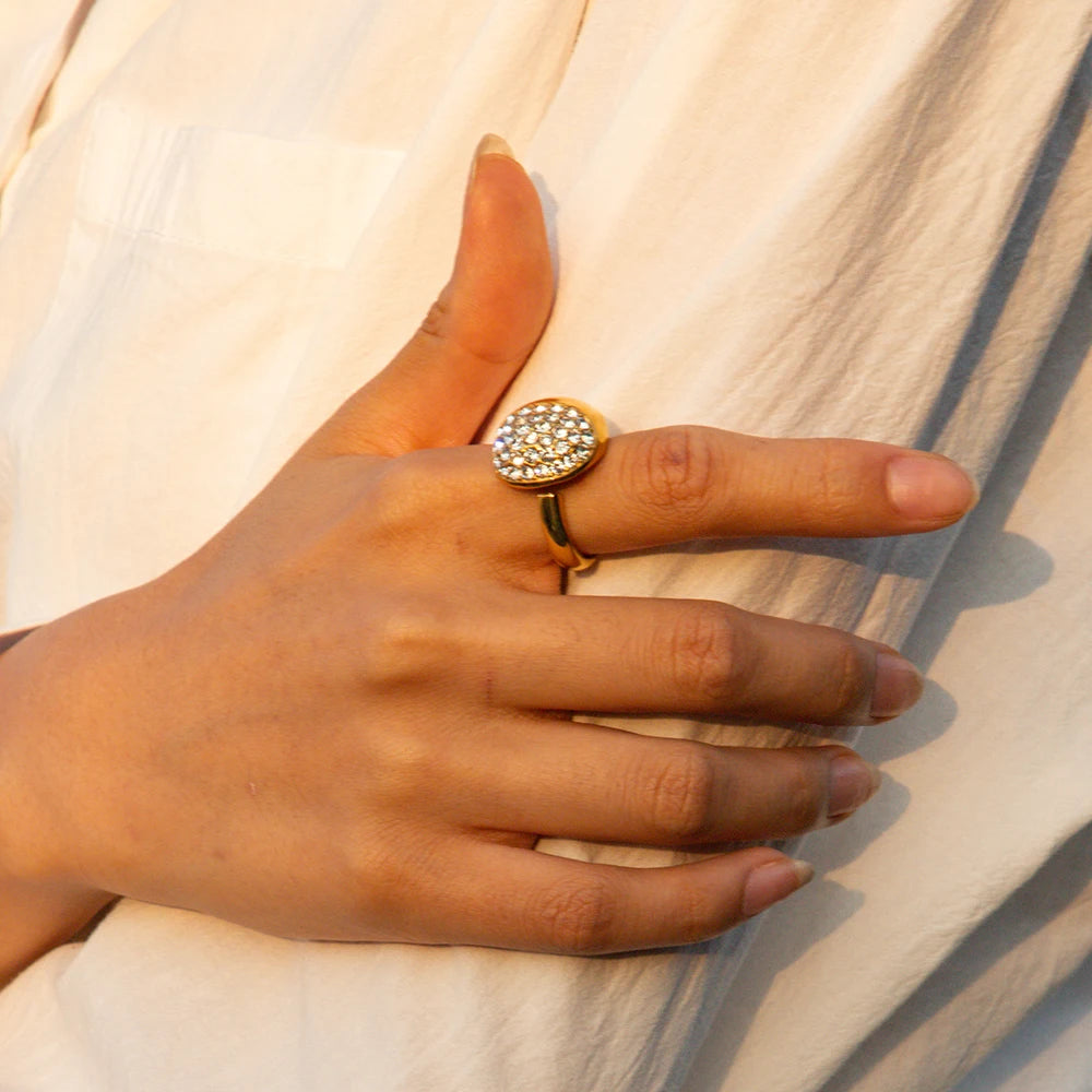 Rustfrit stål 18K forgyldt buttede vanddråbe ørestikker/ringindlæg Rhinestone Damer lette luksus øre/finger smykker