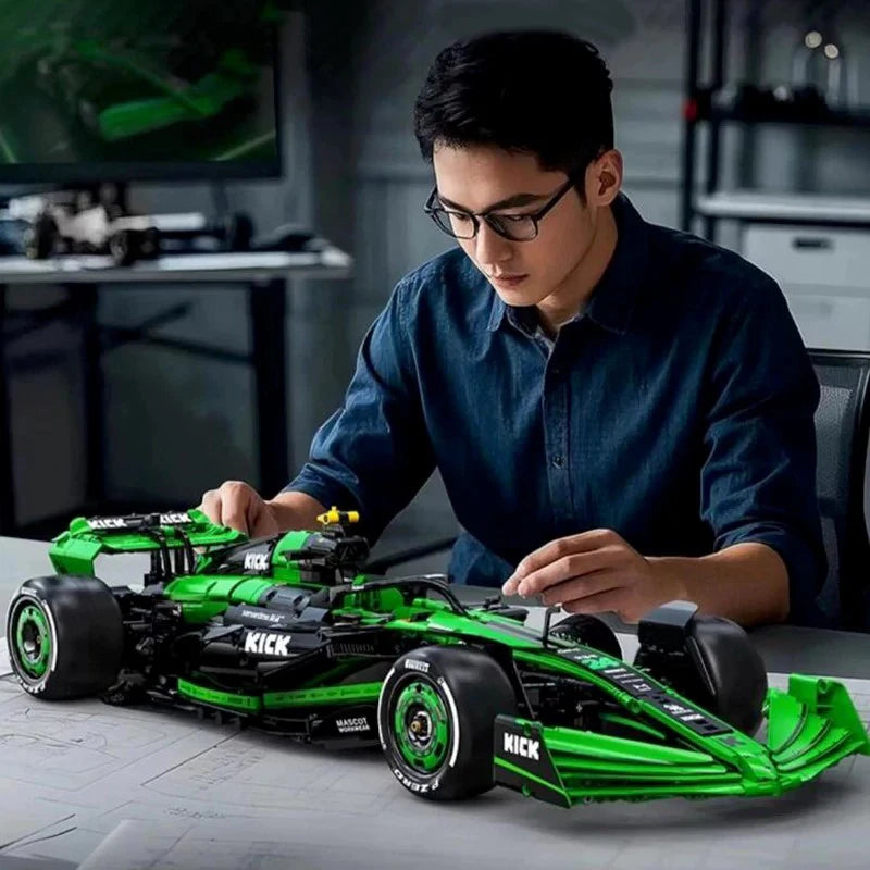 Technical KICK SAUBER F1 C44 Sports Model Car Set,1:8 Racing Car Kits Model 2553PCS Building Blocks Car Lovers Muscle Car Fans