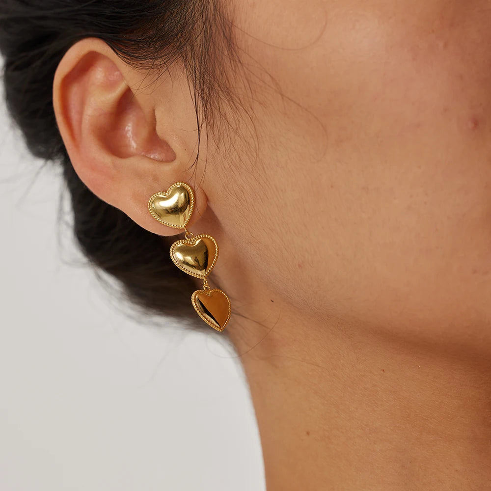 Brincos Clássicos de Coração Pingente para Mulheres Design Tríplice Amor Brincos Pendentes Brincos de Aço Inoxidável Presente de Joalheria Pendientes